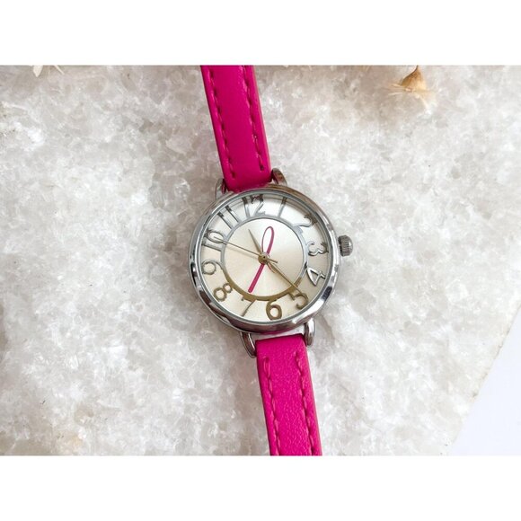 Avon Breast Cancer Awareness Pink Vintage Women's Wristwatch - 25mm - WORKS! - Picture 3 of 8